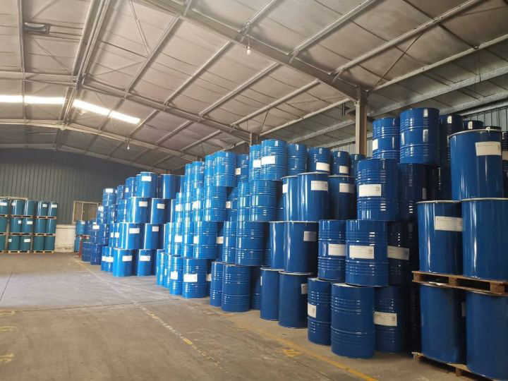 二甲苯储存仓库